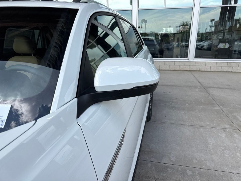 2026 Volkswagen Atlas Cross Sport 2.0T SE