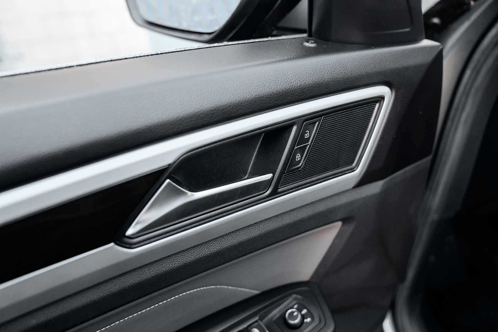 2023 Volkswagen Atlas 2.0T SE