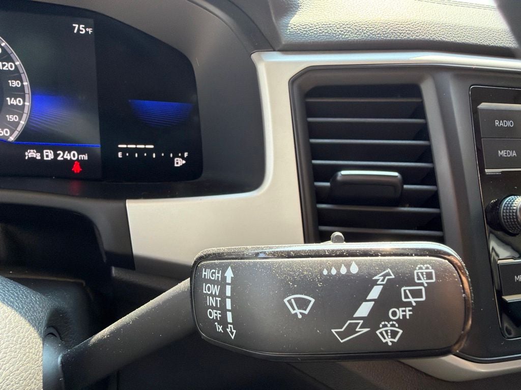 2023 Volkswagen Atlas 2.0T SE