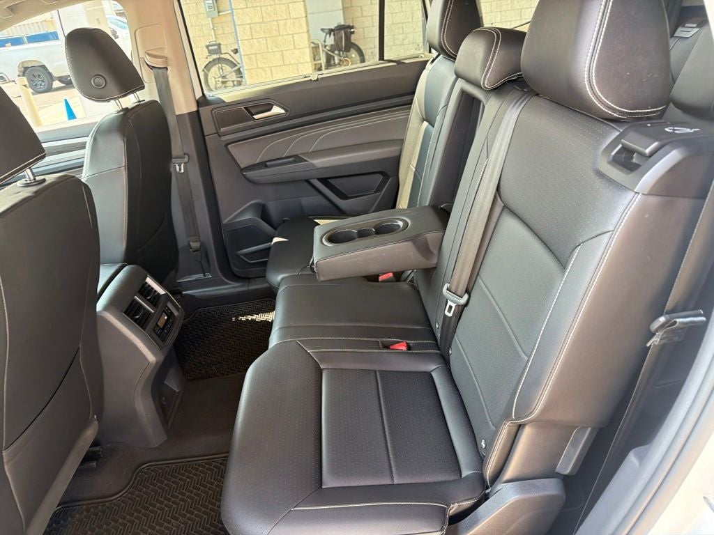 2023 Volkswagen Atlas 2.0T SE
