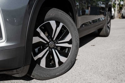 2025 Volkswagen Atlas 2.0T SE