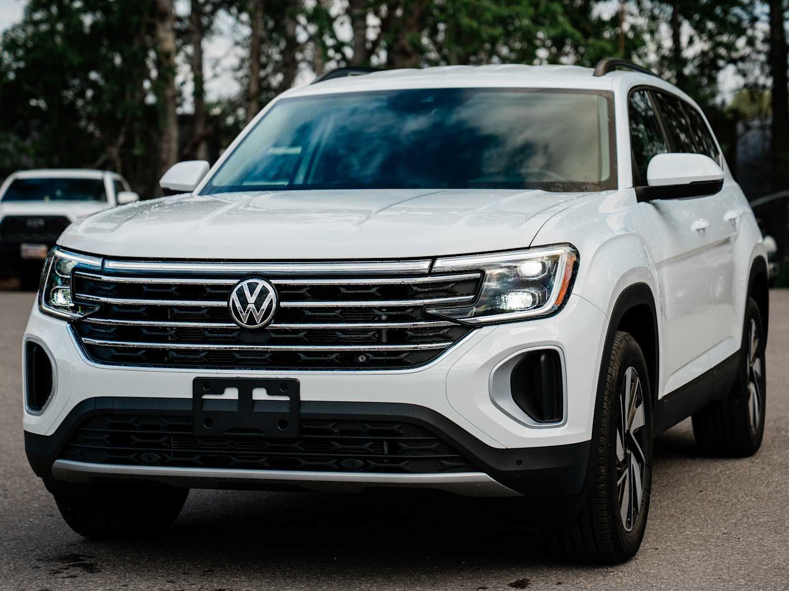 2025 Volkswagen Atlas 2.0T SE