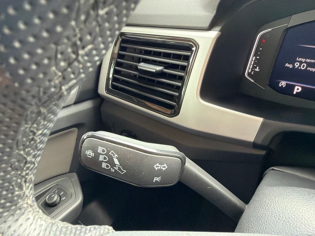 2023 Volkswagen Atlas Cross Sport 3.6L V6 SEL R-Line Black