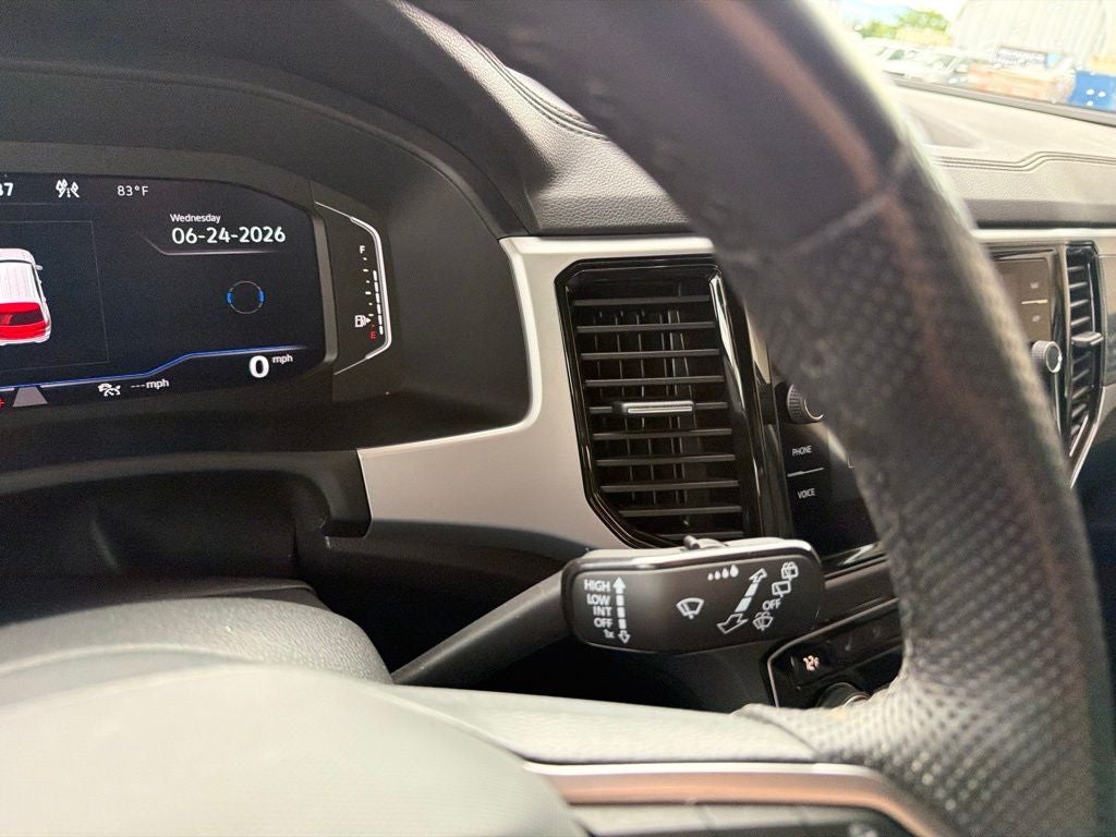 2023 Volkswagen Atlas Cross Sport 3.6L V6 SEL R-Line Black