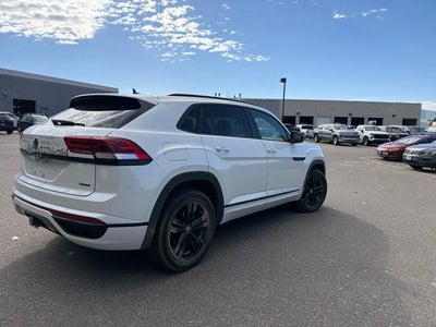 2023 Volkswagen Atlas Cross Sport 3.6L V6 SEL R-Line Black