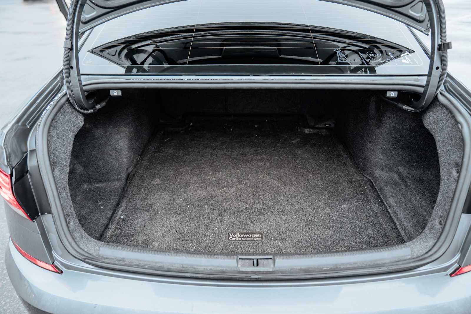 2020 Volkswagen Passat 2.0T SE