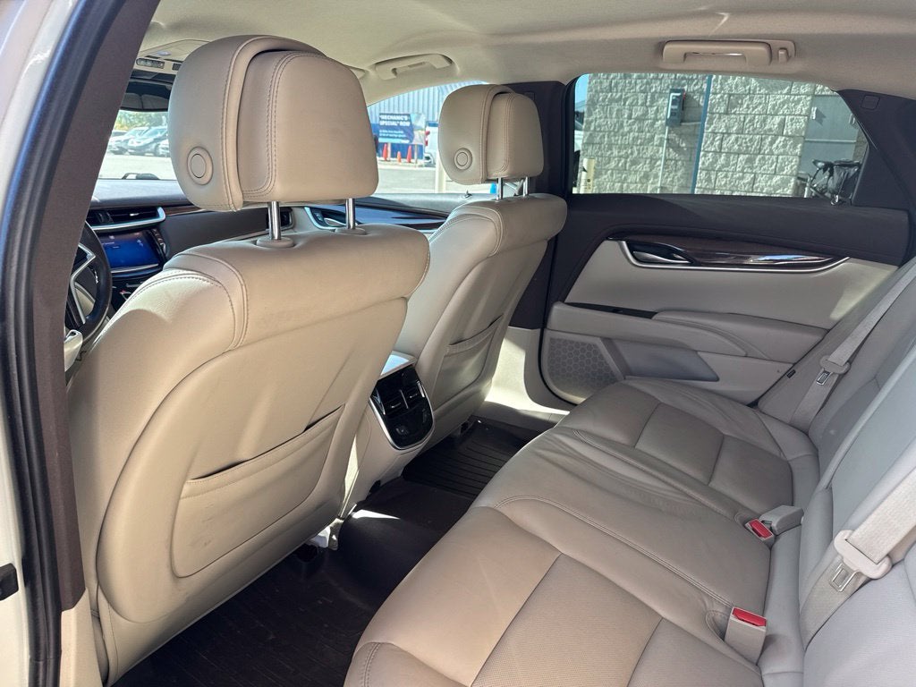 2013 Cadillac XTS Professional Luxury