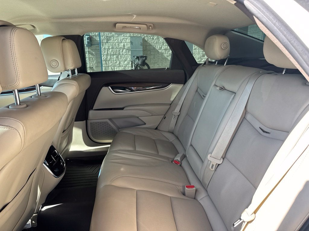2013 Cadillac XTS Professional Luxury