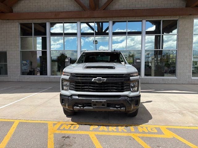 2025 Chevrolet Silverado 2500HD Custom