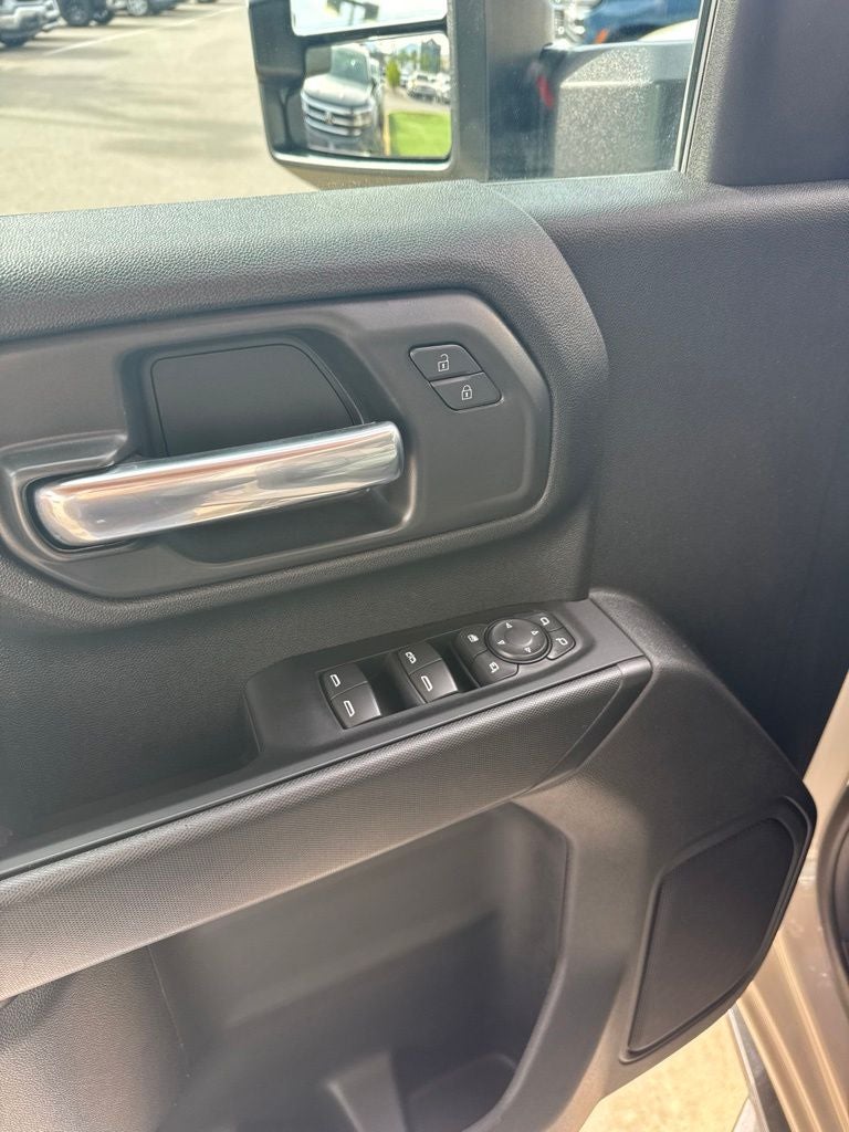 2026 Chevrolet Silverado 2500HD Custom