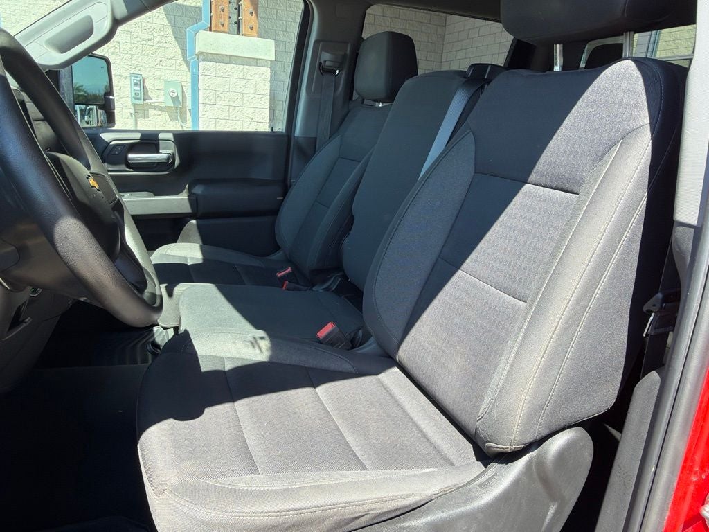 2024 Chevrolet Silverado 2500HD Custom