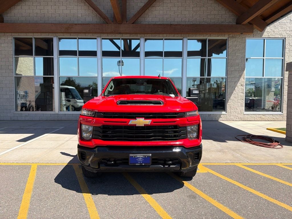 2024 Chevrolet Silverado 2500HD Custom