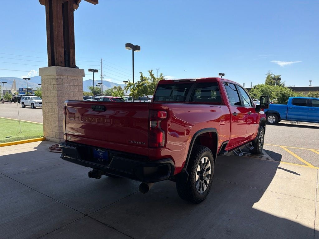 2024 Chevrolet Silverado 2500HD Custom