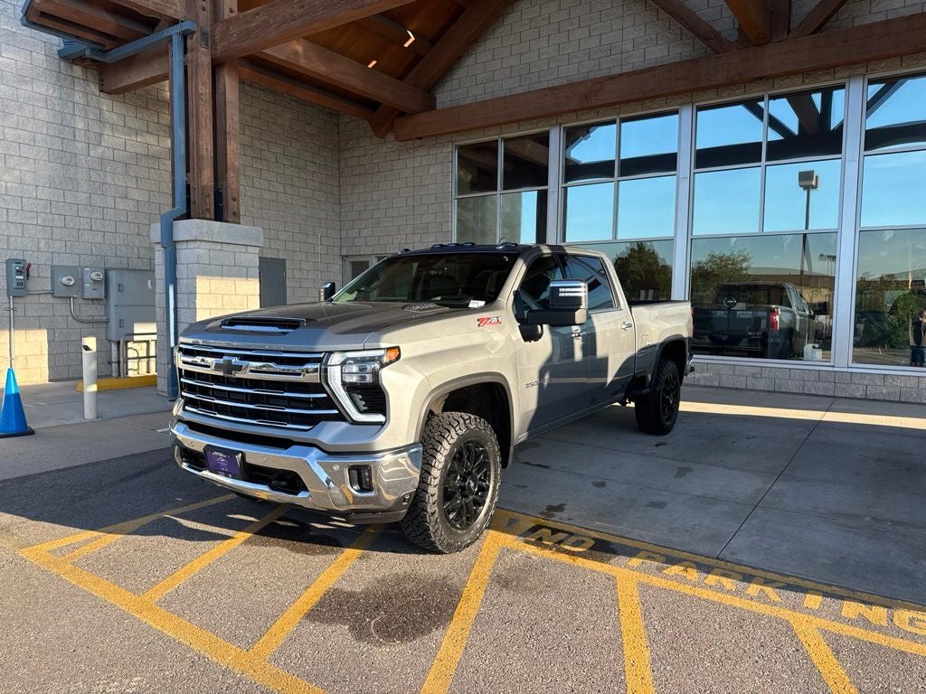2024 Chevrolet Silverado 3500HD LTZ