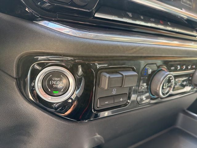 2024 Chevrolet Silverado 3500HD LTZ