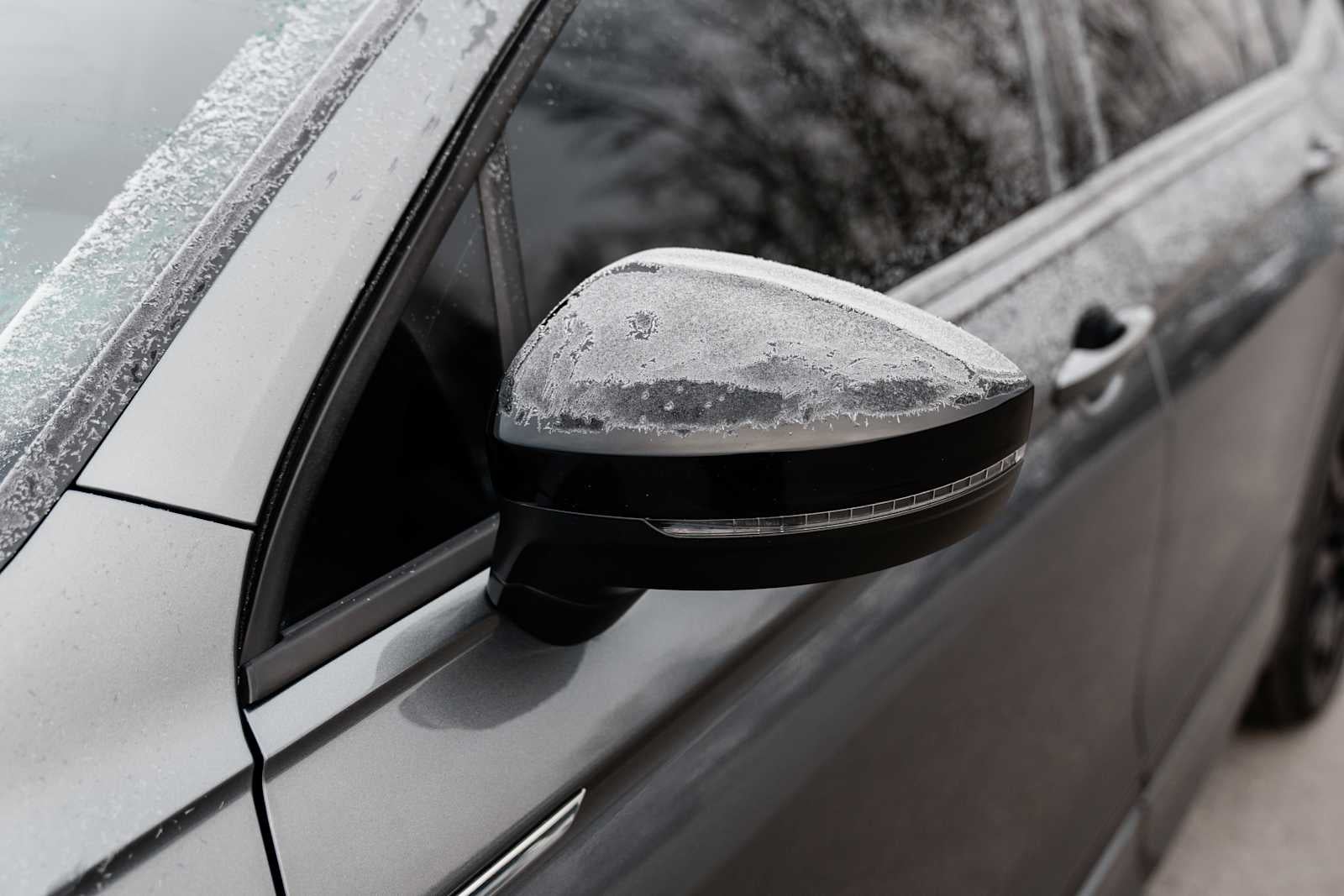 2021 Volkswagen Tiguan SE R-Line Black