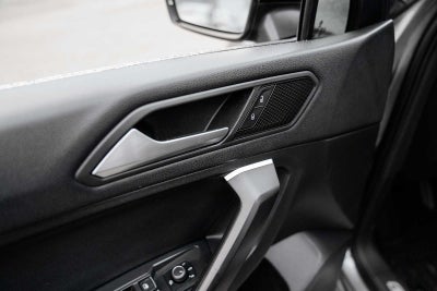 2021 Volkswagen Tiguan SE R-Line Black