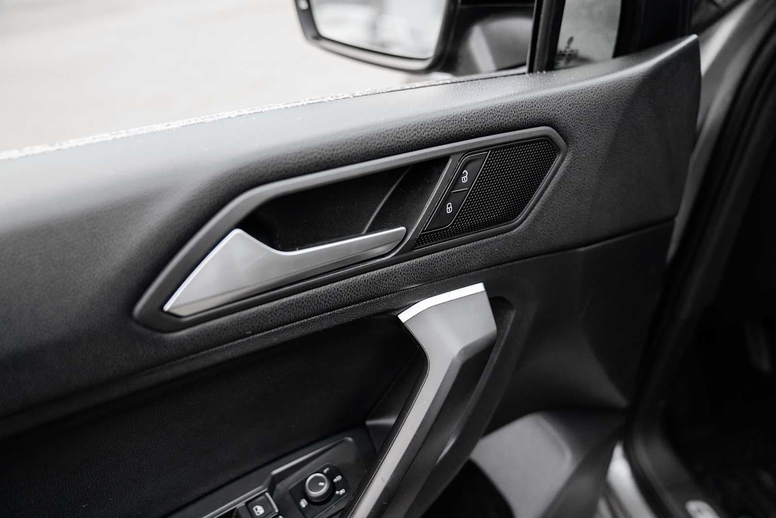 2021 Volkswagen Tiguan SE R-Line Black