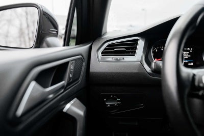 2021 Volkswagen Tiguan SE R-Line Black