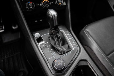 2021 Volkswagen Tiguan SE R-Line Black