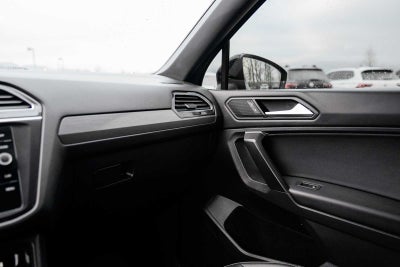 2021 Volkswagen Tiguan SE R-Line Black