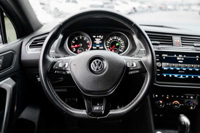2021 Volkswagen Tiguan SE R-Line Black
