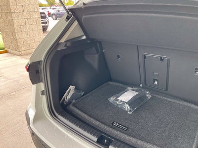 2027 Volkswagen Taos 1.5T SE