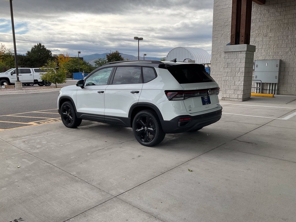 2027 Volkswagen Taos 1.5T SE