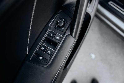 2024 Volkswagen Tiguan SEL R-Line