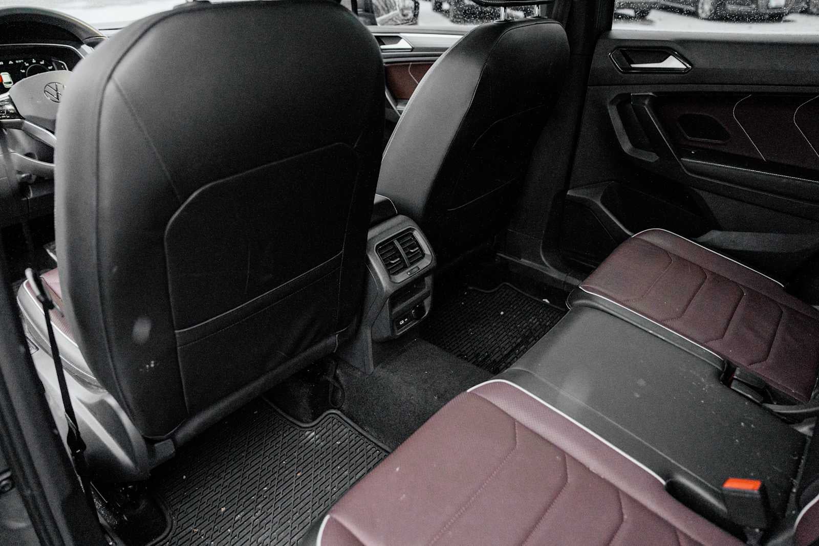 2024 Volkswagen Tiguan SEL R-Line