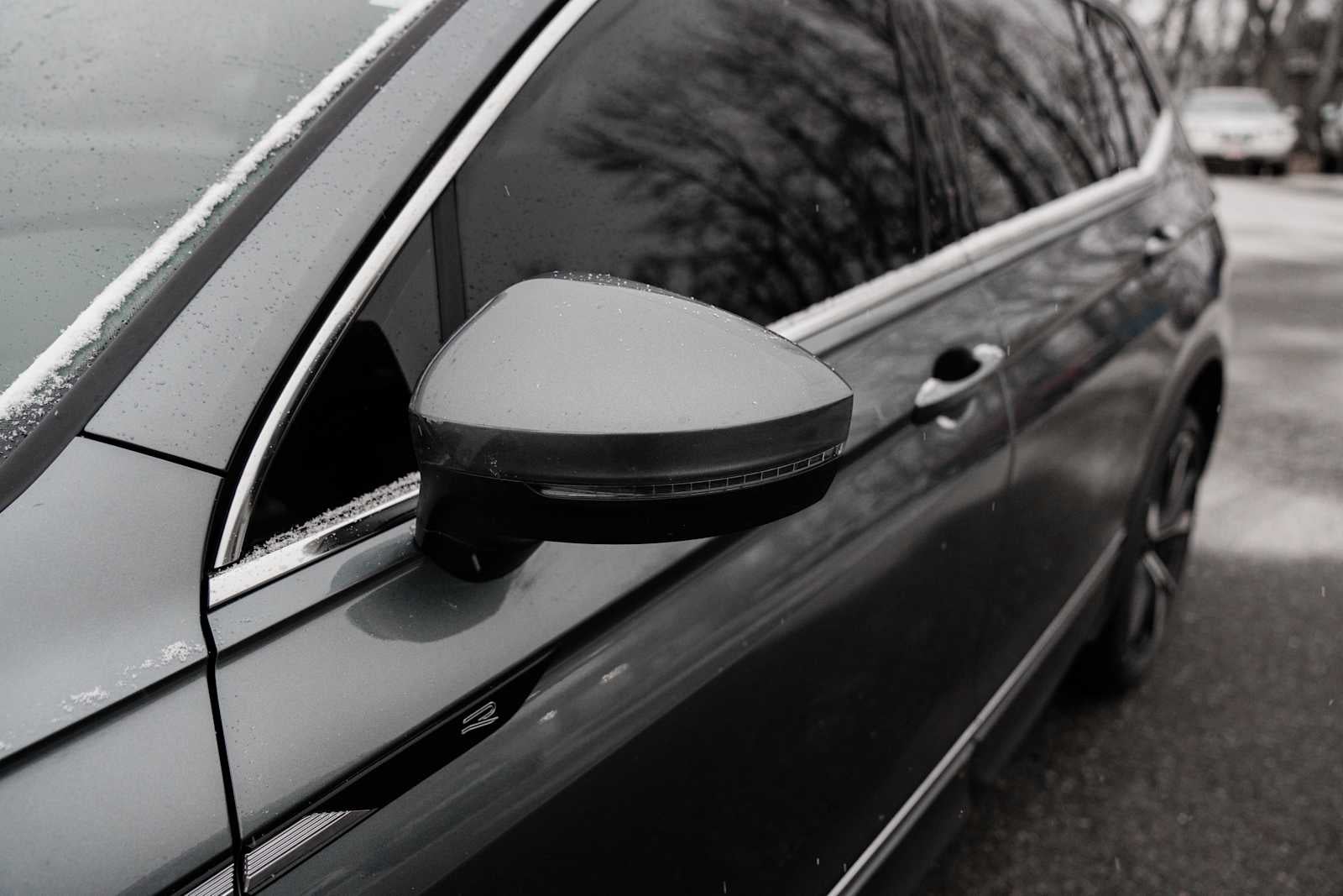 2024 Volkswagen Tiguan SEL R-Line