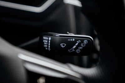 2022 Volkswagen Tiguan SEL R-Line