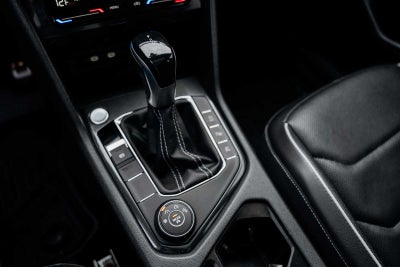 2022 Volkswagen Tiguan SEL R-Line