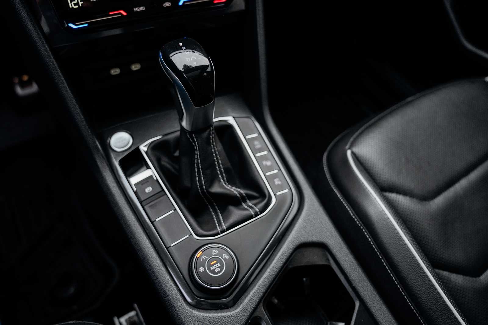 2022 Volkswagen Tiguan SEL R-Line