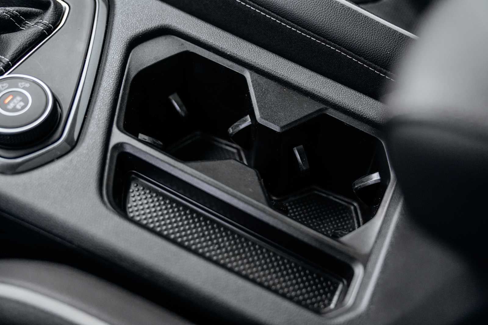 2022 Volkswagen Tiguan SEL R-Line