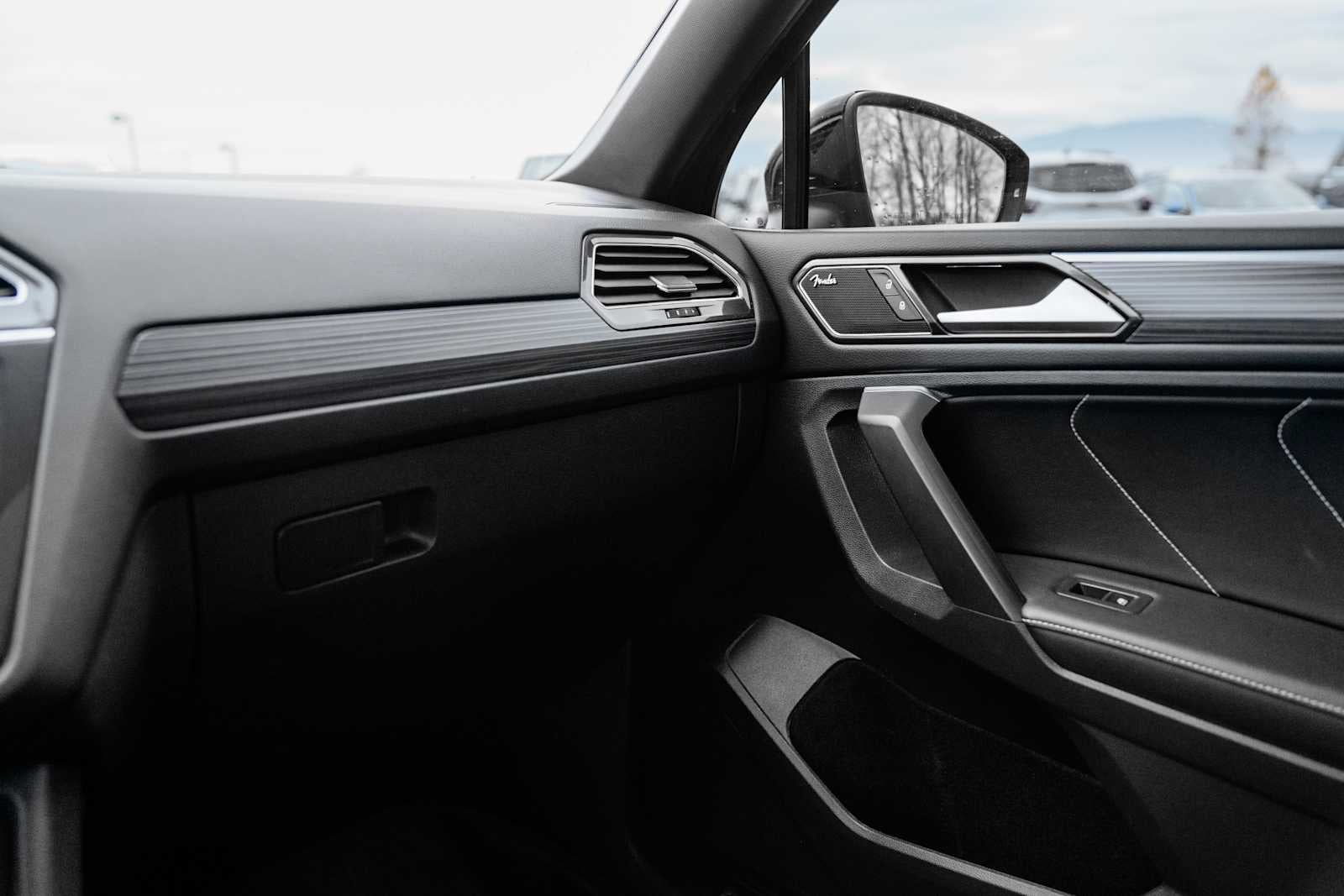 2022 Volkswagen Tiguan SEL R-Line