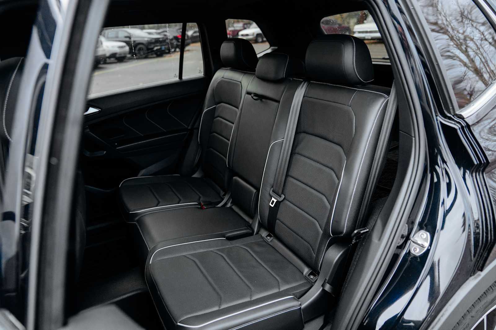 2022 Volkswagen Tiguan SEL R-Line