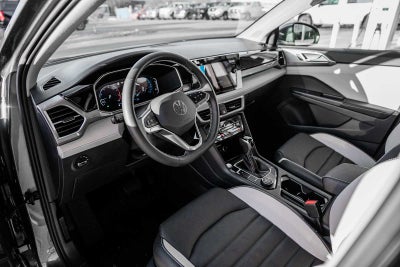 2026 Volkswagen Taos SEL 4MOTION