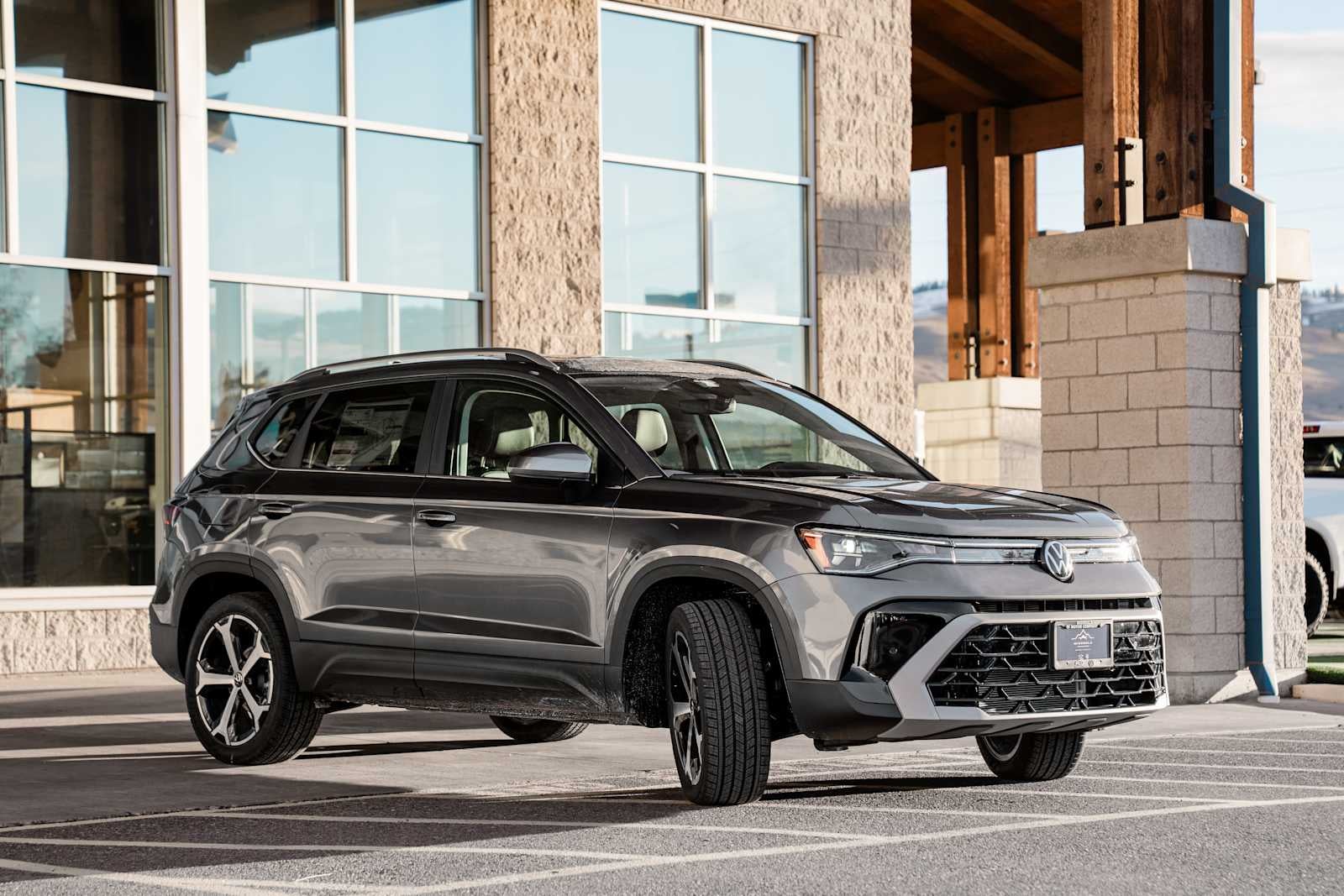 2026 Volkswagen Taos SEL 4MOTION