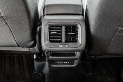 2026 Volkswagen Taos SEL 4MOTION