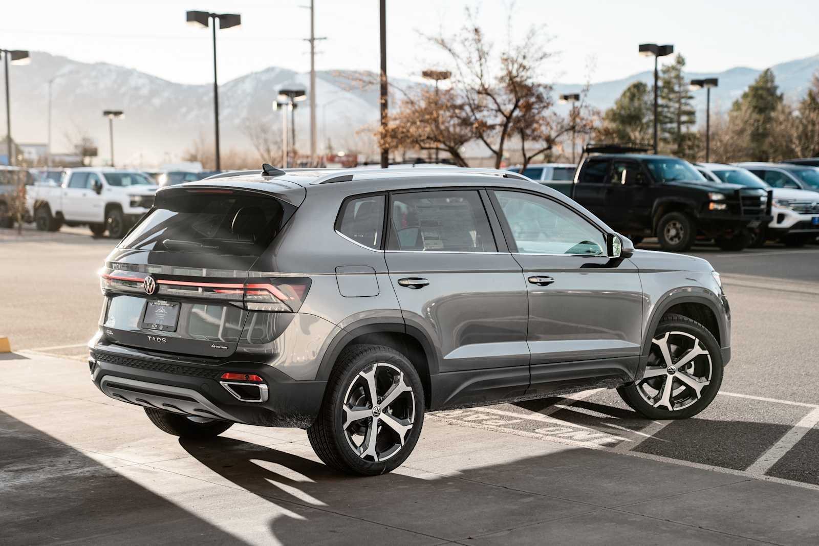 2026 Volkswagen Taos SEL 4MOTION