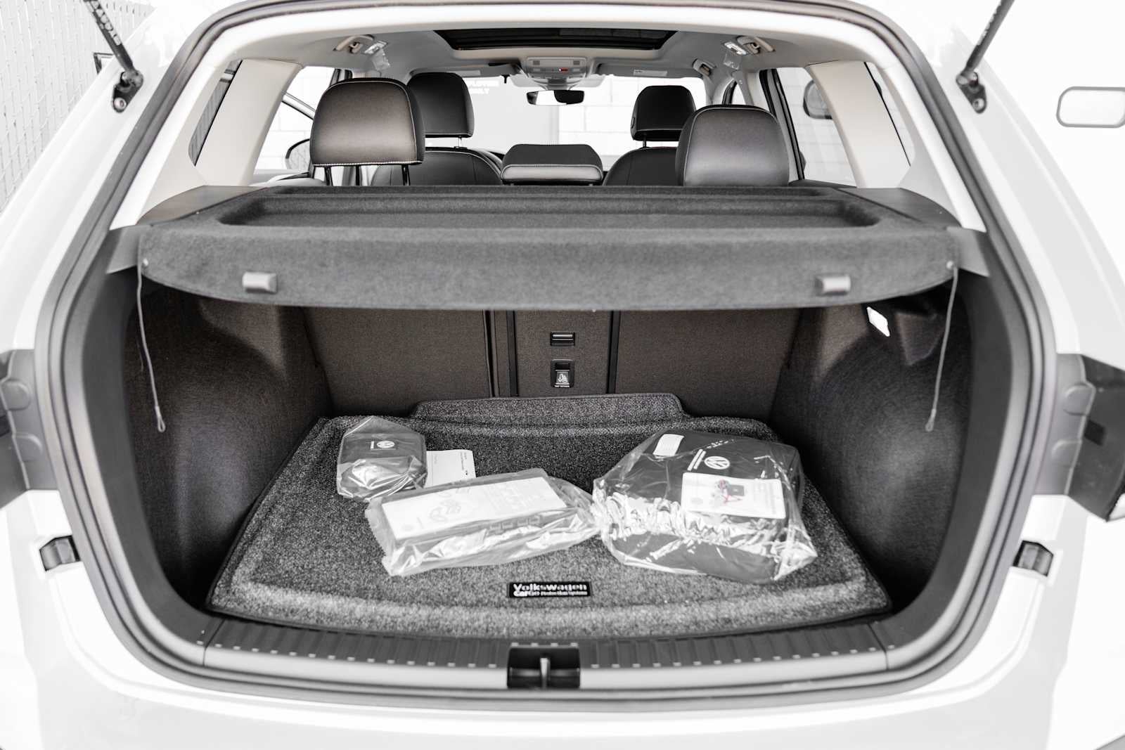 2026 Volkswagen Taos 1.5T SEL