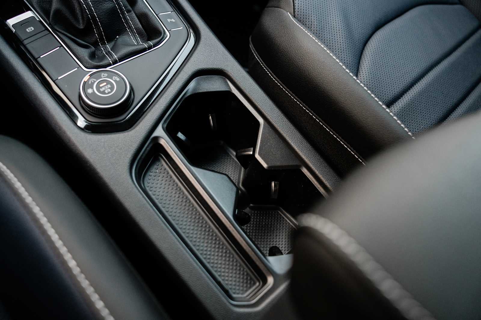 2026 Volkswagen Taos 1.5T SEL