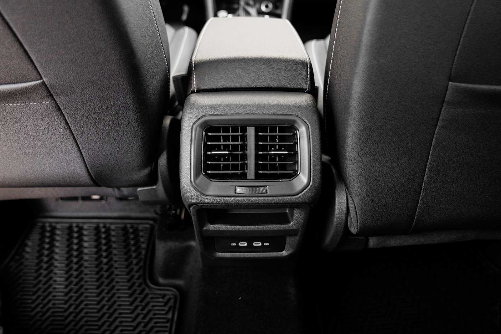 2026 Volkswagen Taos 1.5T SEL