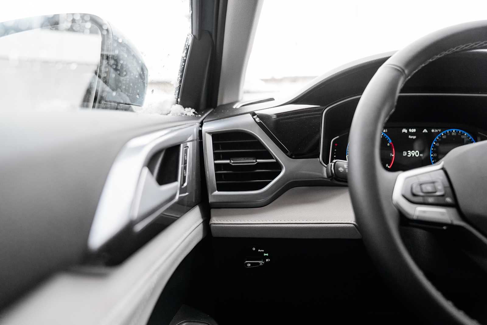 2026 Volkswagen Taos SEL 4MOTION