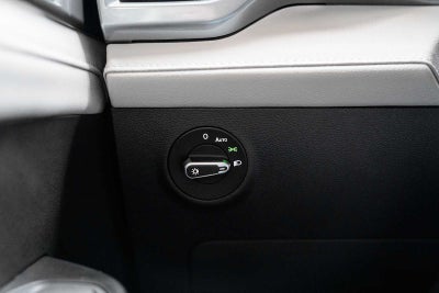 2026 Volkswagen Taos SEL 4MOTION