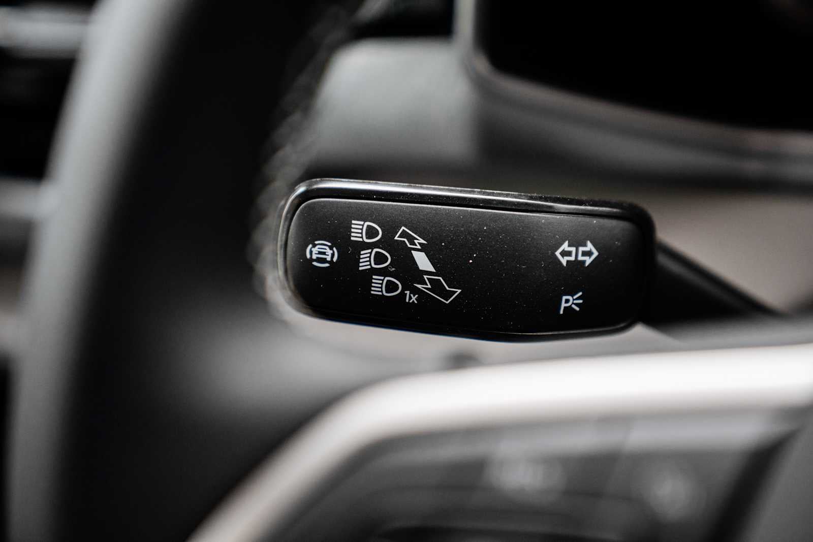 2026 Volkswagen Taos SEL 4MOTION