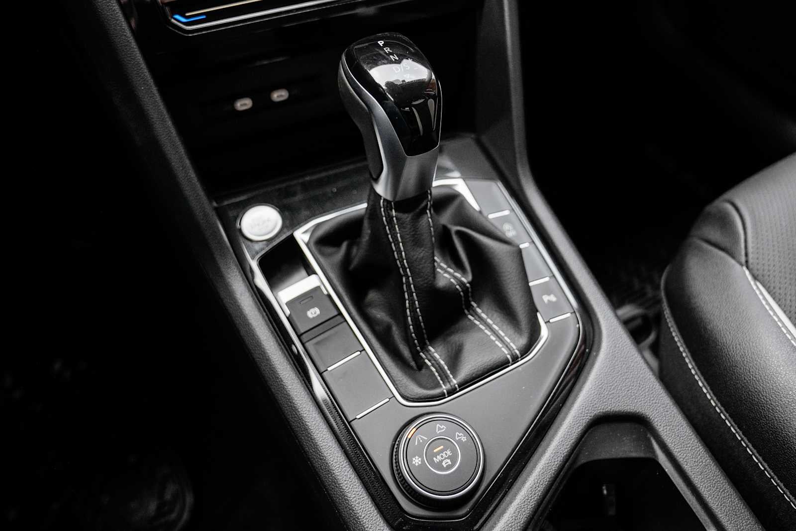 2026 Volkswagen Taos SEL 4MOTION