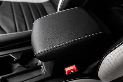 2026 Volkswagen Taos SEL 4MOTION