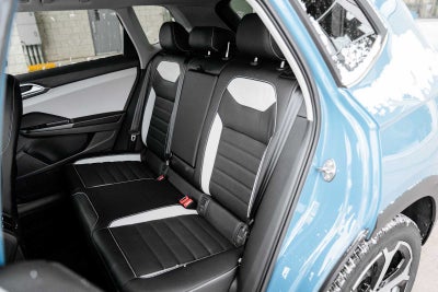 2026 Volkswagen Taos SEL 4MOTION